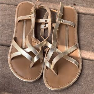 Women’s size 7 gold sandals